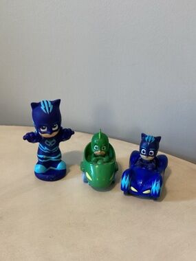 PJ Masks Blue & Green Action Figure Vehicle Set - Catboy & Gekko & Catboy Figure
